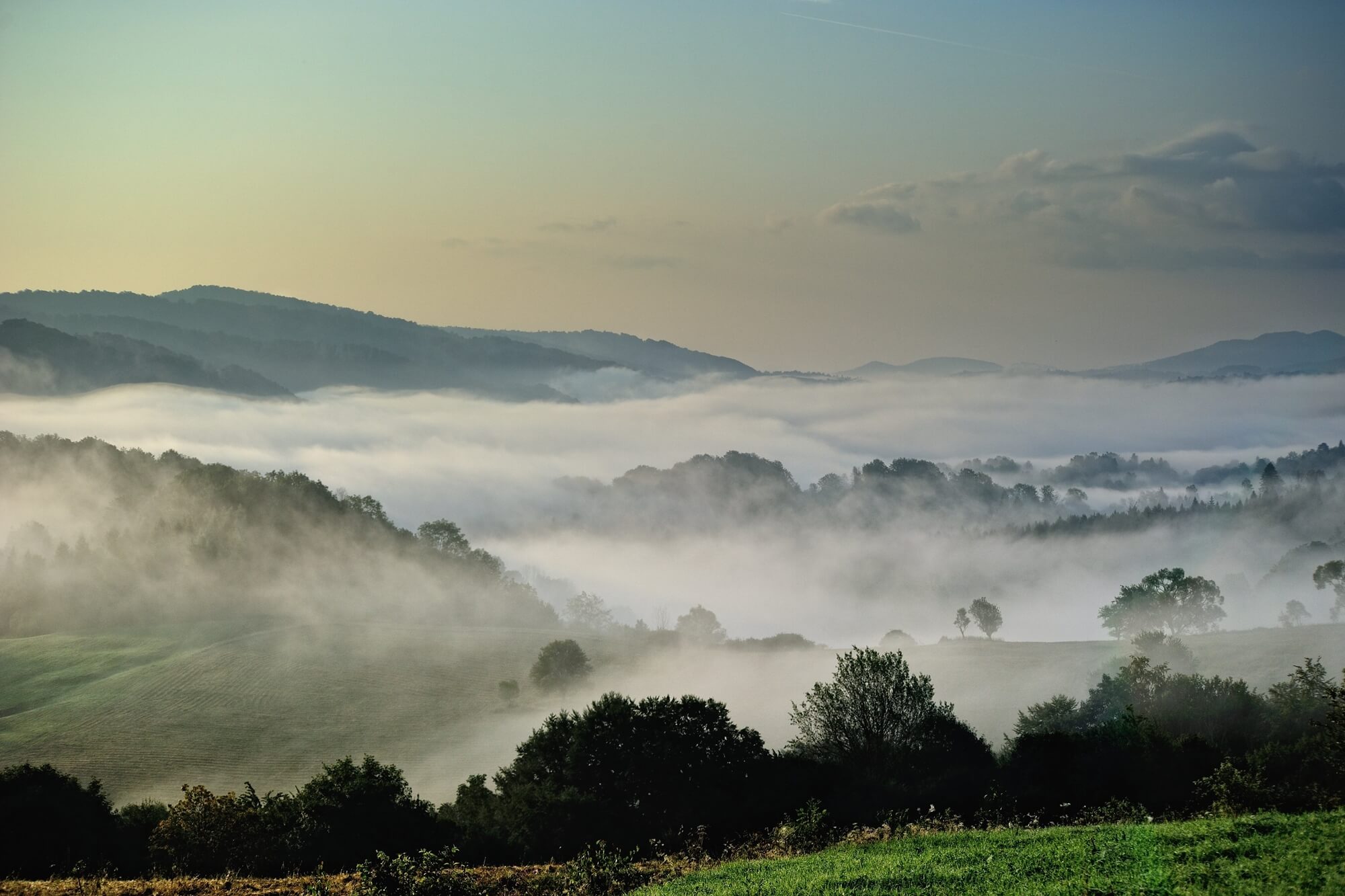Majówka w Bieszczadach, atrakcje, wędrówki górskie, trasy w Bieszczadach, noclegi Bieszczady, domki do wynajęcia, oferty specjalne, noclegi